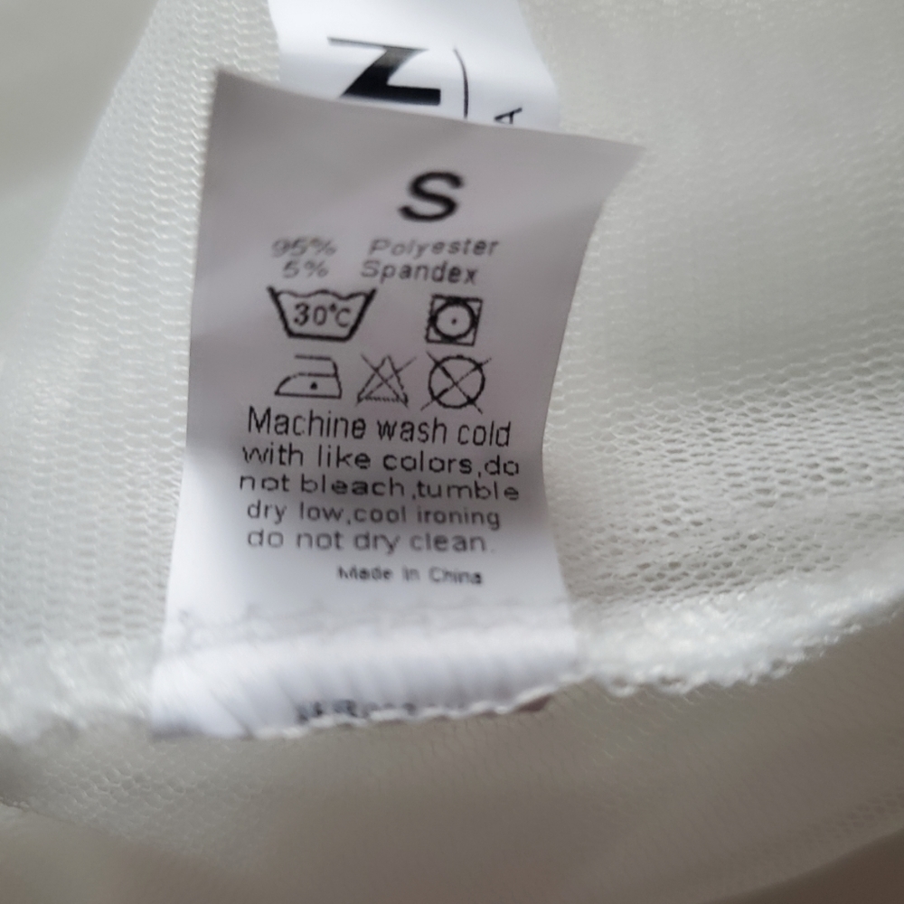SHEIN ROBE - Picture 8 of 10
